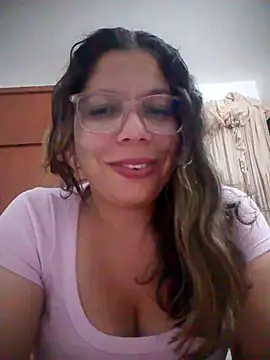 Carliina Soussa online show from 02-10-26, 01:21