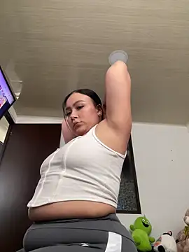 Abigail Cowen online show from 03-11-25, 04:51