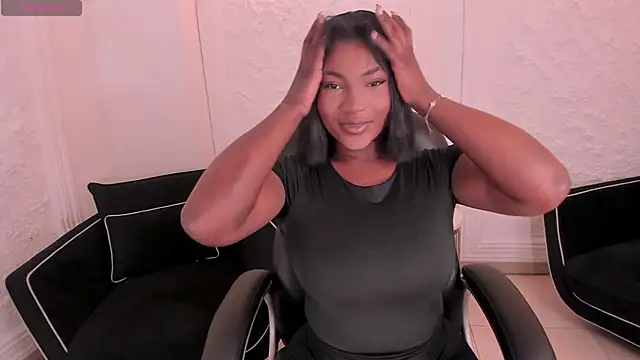 SavannahStorm online show from 06-28-26, 12:11