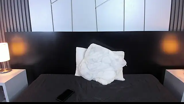 liz goth online show from 02-14-25, 01:08