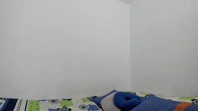 Snapshot of Nathaly_love96 chatting on 12-19-24, 08:44 Nathaly love96 online show from 12-19-24, 08:44