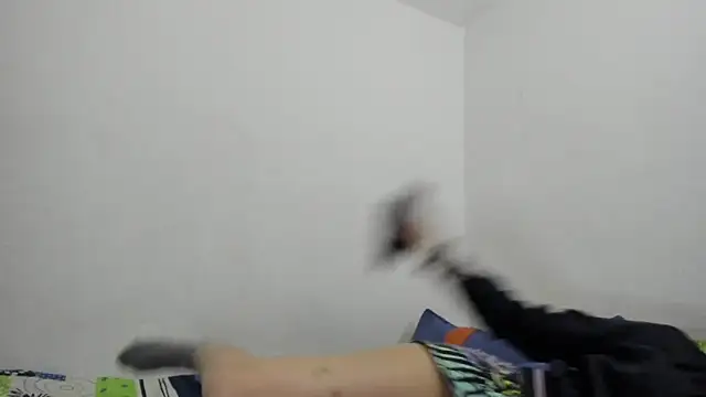 Snapshot of Nathaly_love96 chatting on 03-20-25, 08:29 Nathaly love96 online show from 03-20-25, 08:29