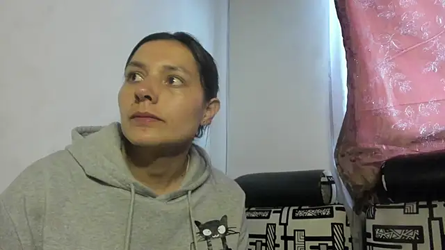 Snapshot of Nathaly_love96 chatting on 07-08-26, 07:29 Nathaly love96 online show from 07-08-26, 07:29