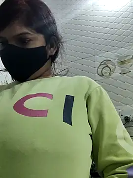 Snapshot of illay_love chatting on 12-19-25, 05:31 illay love online show from 12-19-25, 05:31