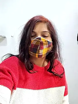 Snapshot of illay_love chatting on 01-13-26, 07:13 illay love online show from 01-13-26, 07:13