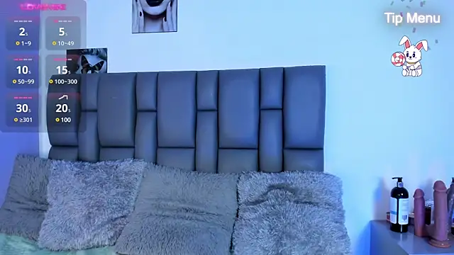 Sophia Lemos online show from 02-05-25, 01:44