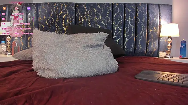 Sophia Lemos online show from 10-31-25, 12:06