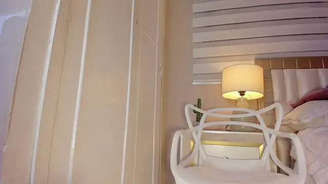 Snapshot of zoe_sky_ chatting on 02-11-25, 11:54 zoe sky online show from 02-11-25, 11:54