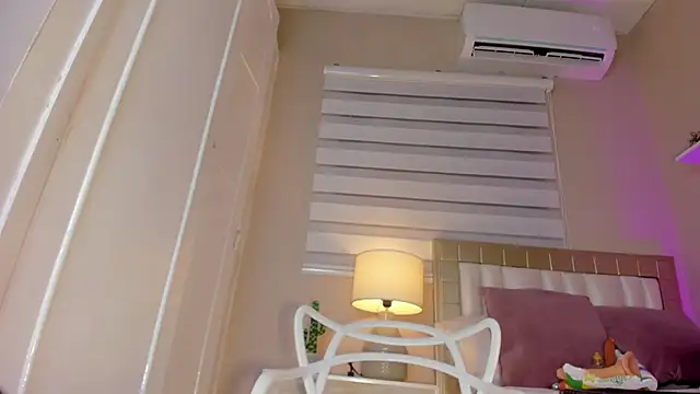 Snapshot of zoe_sky_ chatting on 03-06-25, 11:36 zoe sky online show from 03-06-25, 11:36