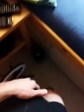 Snapshot of Crazzy_Maiky chatting on 03-02-25, 09:11 Crazzy Maiky online show from 03-02-25, 09:11