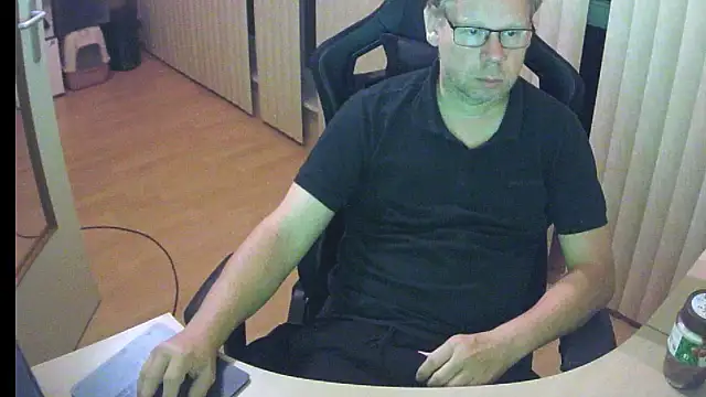 kinkyslet8 online show from 09-18-25, 08:22