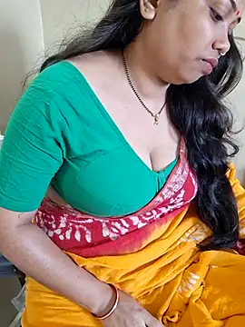 Snapshot of DREAM_GIRL-30 chatting on 05-27-26, 02:52 DREAM GIRL-30 online show from 05-27-26, 02:52