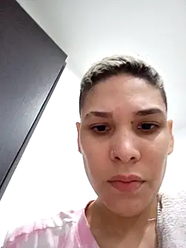 Charlee pink online show from 12-14-24, 10:28