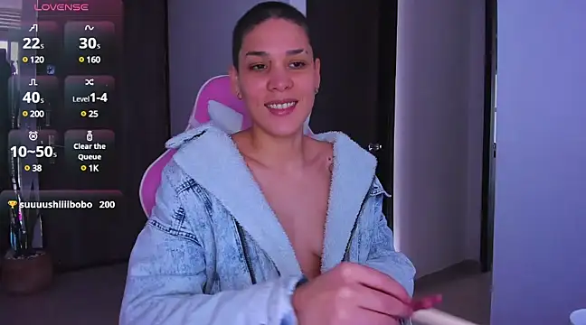 Charlee pink online show from 01-04-25, 02:25