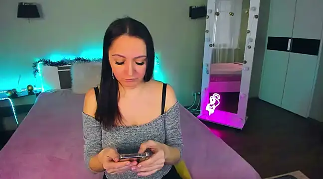 AngellLika online show from 01-06-25, 07:09