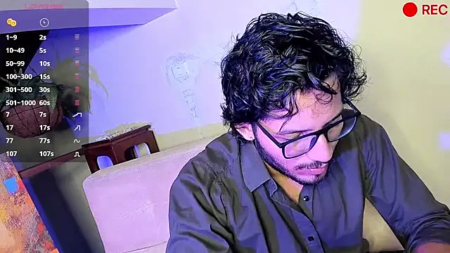 Nicholasrodrii online show from 12-14-24, 10:39