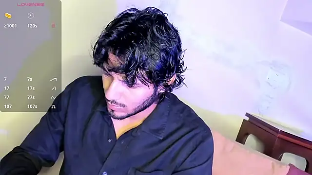 Nicholasrodrii online show from 01-10-25, 09:42