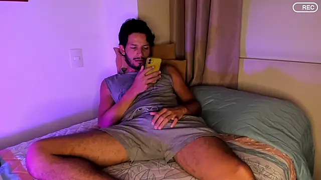 Nicholasrodrii online show from 09-11-25, 11:38