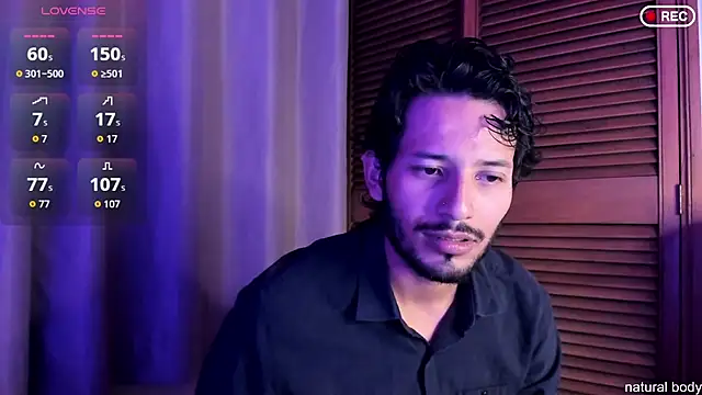 Nicholasrodrii online show from 10-08-25, 11:24