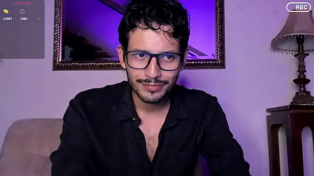 Nicholasrodrii online show from 12-13-25, 11:43