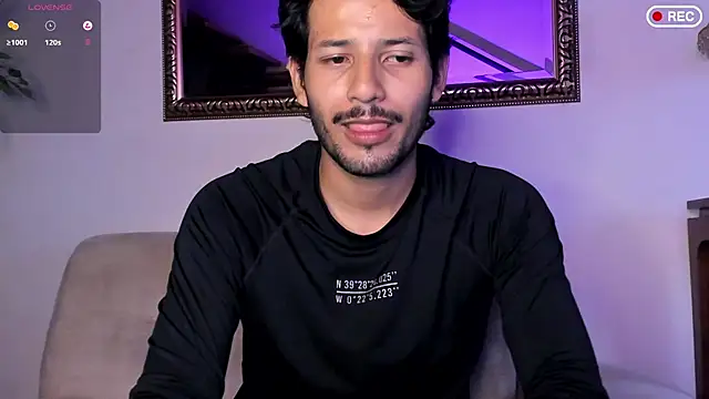 Nicholasrodrii online show from 12-14-25, 10:47