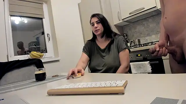 cuplu29 online show from 04-08-26, 12:54