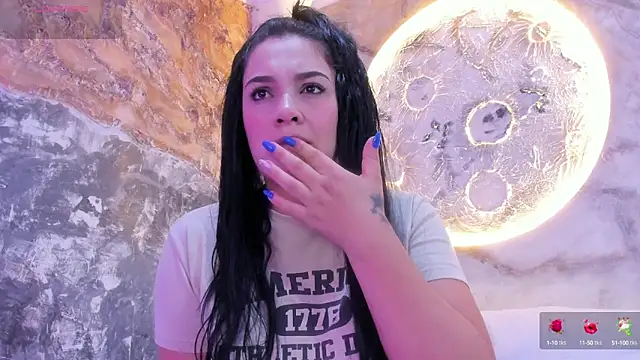 Snapshot of brianaGuzman chatting on 03-08-25, 01:03 brianaGuzman online show from 03-08-25, 01:03