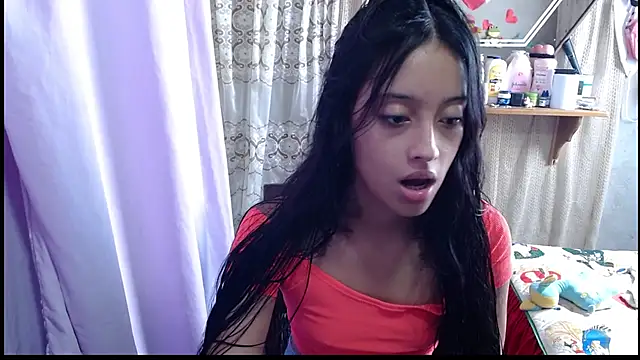 Snapshot of Lunawillis chatting on 01-07-26, 07:16 Lunawillis online show from 01-07-26, 07:16