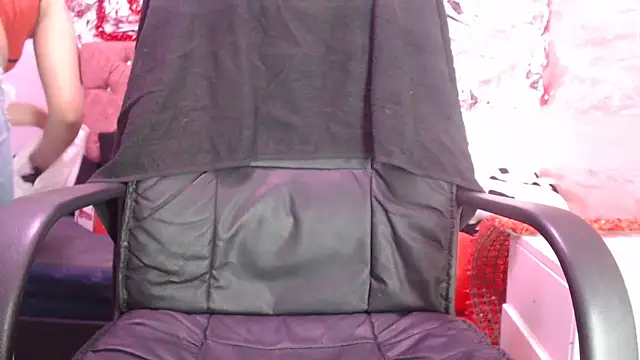 lily jamesx online show from 03-03-26, 05:30