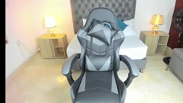 irantzu hank online show from 12-21-24, 12:27