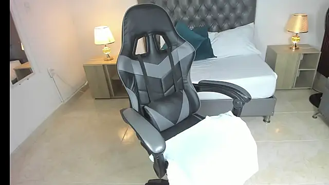 irantzu hank online show from 12-21-24, 03:31