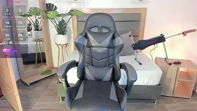 irantzu hank online show from 01-22-25, 01:42