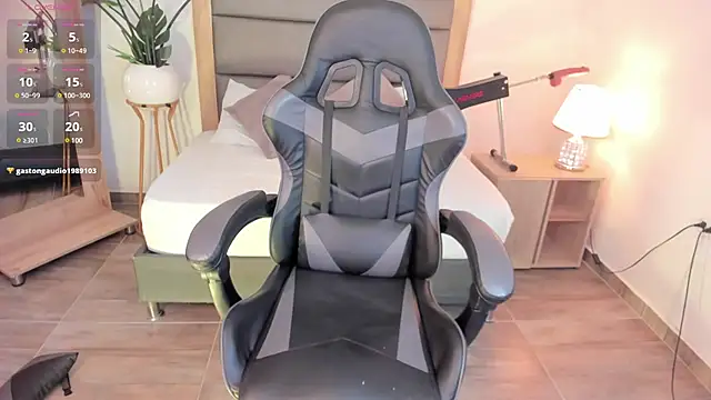 irantzu hank online show from 01-23-25, 03:32