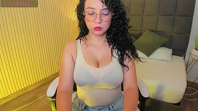 irantzu hank online show from 02-20-25, 07:41