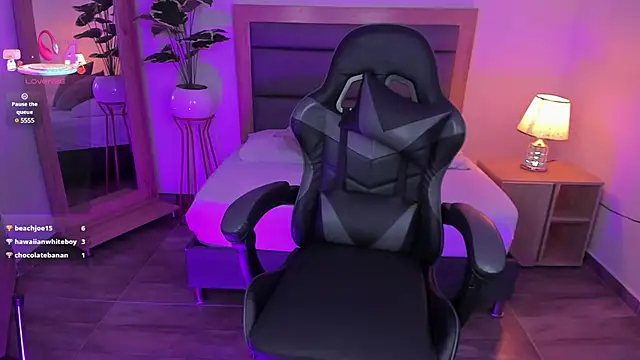 irantzu hank online show from 02-25-25, 03:38