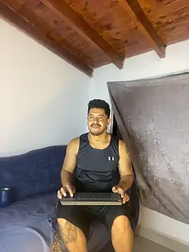 AndresSmith   online show from 03-25-26, 07:25