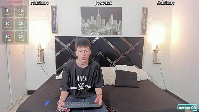 Snapshot of nakedfoam1 chatting on 09-20-25, 03:07 nakedfoam1 online show from 09-20-25, 03:07