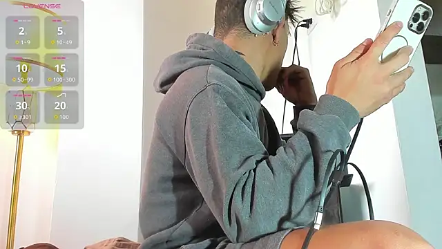 nakedfoam1 online show from 04-06-26, 07:48