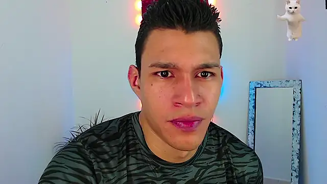 Snapshot of dirtyboy_23 chatting on 03-05-25, 05:07 dirtyboy 23 online show from 03-05-25, 05:07