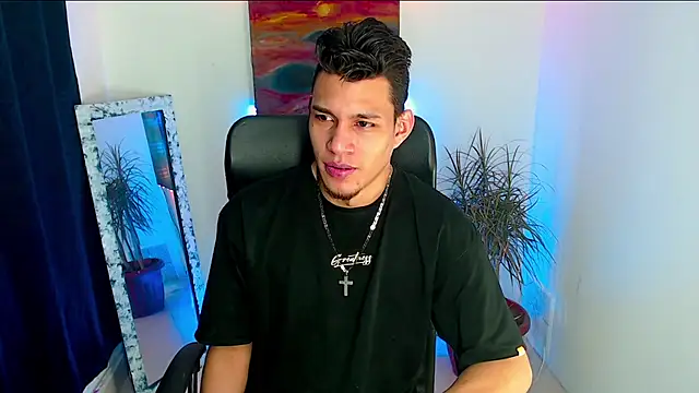 Snapshot of dirtyboy_23 chatting on 09-17-25, 03:30 dirtyboy 23 online show from 09-17-25, 03:30