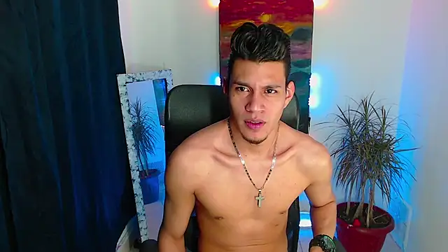 Snapshot of dirtyboy_23 chatting on 10-10-25, 01:37 dirtyboy 23 online show from 10-10-25, 01:37