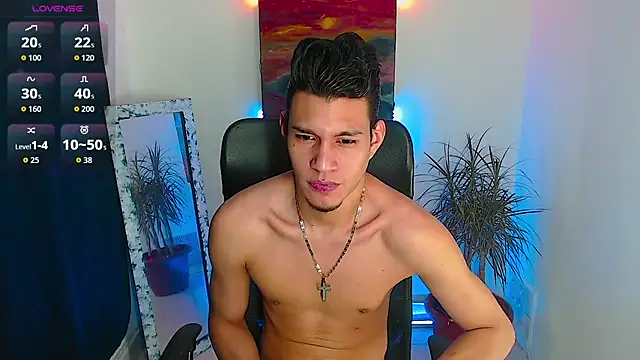 Snapshot of dirtyboy_23 chatting on 10-18-25, 05:10 dirtyboy 23 online show from 10-18-25, 05:10