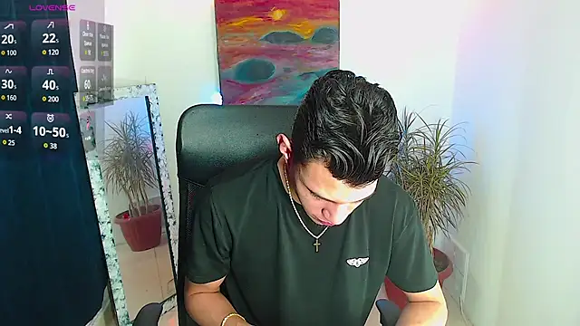 Snapshot of dirtyboy_23 chatting on 11-30-25, 04:38 dirtyboy 23 online show from 11-30-25, 04:38