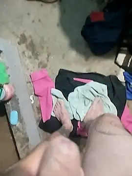 Snapshot of nahuelaspirineta chatting on 10-28-25, 02:37 nahuelaspirineta online show from 10-28-25, 02:37