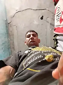 Snapshot of nahuelaspirineta chatting on 11-27-25, 05:42 nahuelaspirineta online show from 11-27-25, 05:42