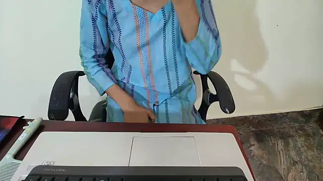 Srabontii online show from 04-12-26, 02:55