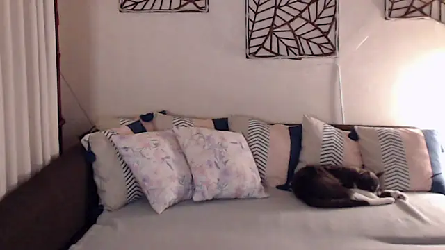 Snapshot of pepper_milf chatting on 03-17-25, 04:01 pepper milf online show from 03-17-25, 04:01