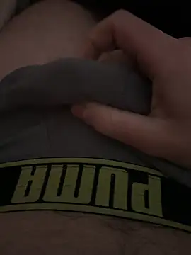 Snapshot of Napoletano17 chatting on 02-04-26, 03:29 Napoletano17 online show from 02-04-26, 03:29