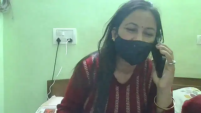 couplesuni online show from 12-19-24, 10:56