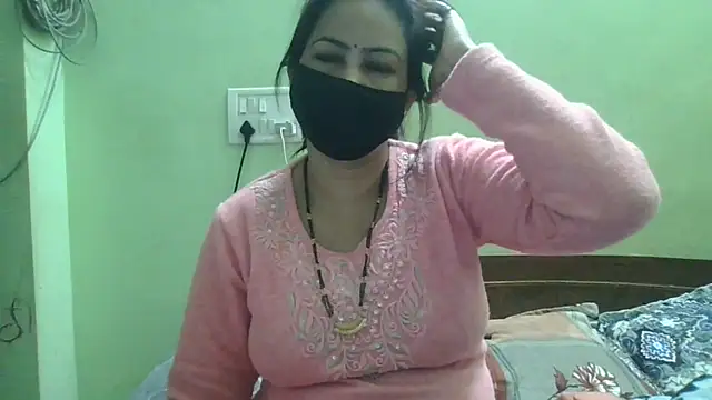 couplesuni online show from 02-13-26, 03:35